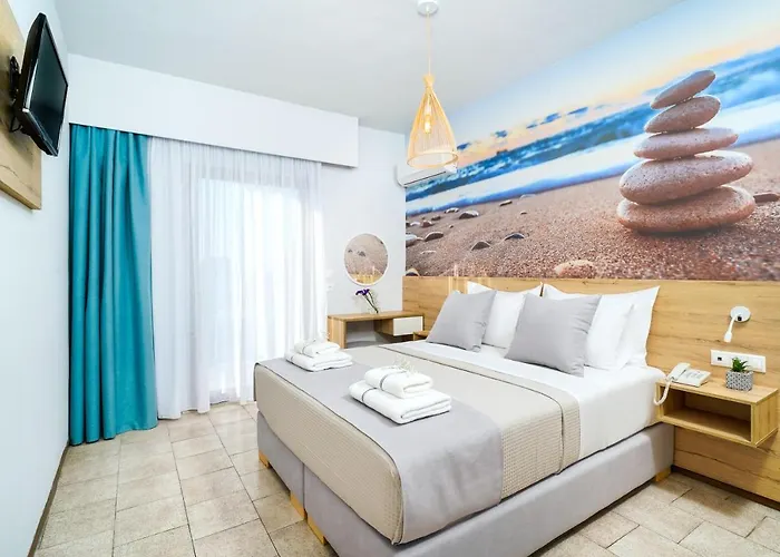 Nefeli Fresh By Del Mare Hotel 2*