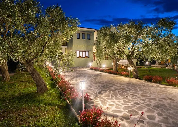 Hotel Nefeli Fresh By Del Mare 2*