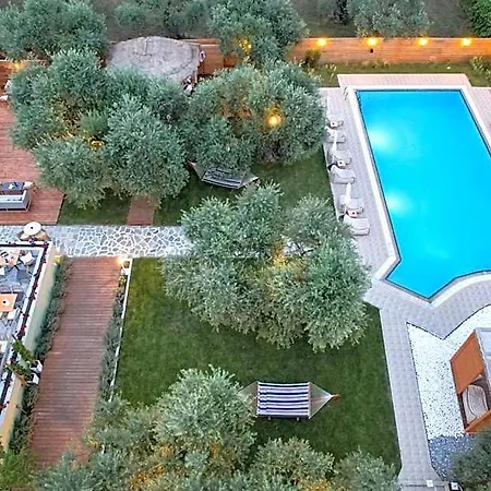 Nefeli Fresh By Del Mare Hotel 2*